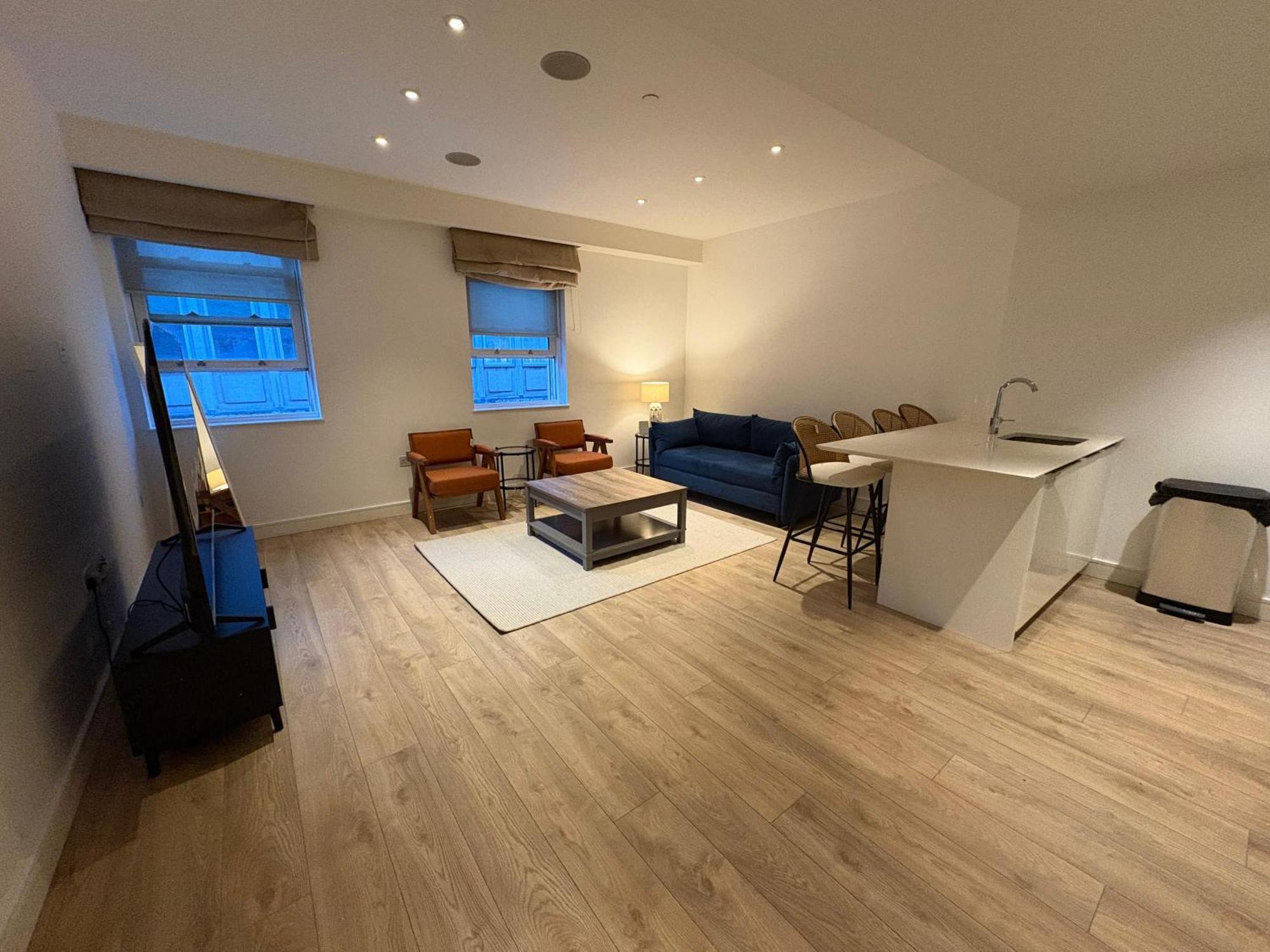 Apartment Estatesmen Selfridges Oxford Street